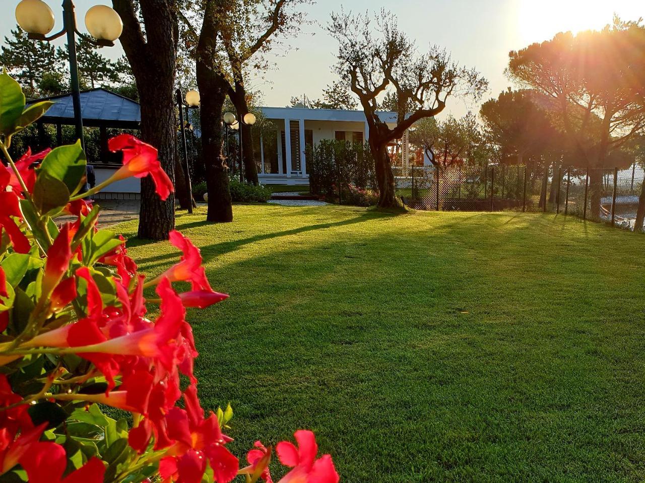 Villaggio La Pescaccia San Clemente  Kültér fotó